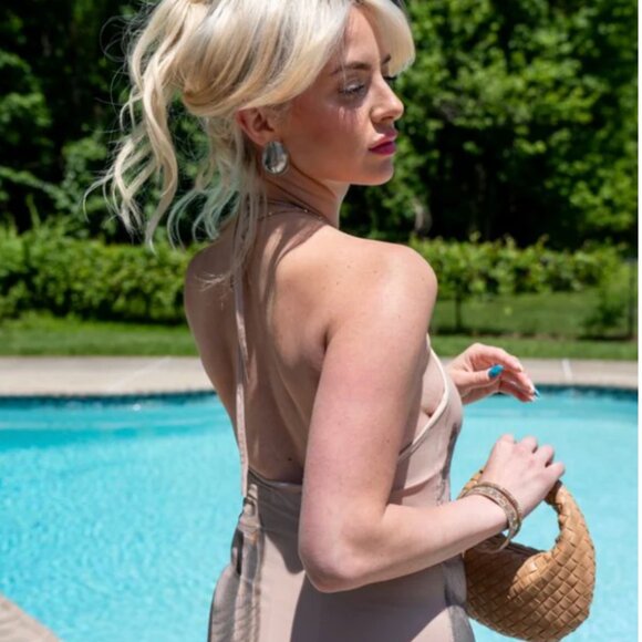 Sea Shell Printed Halter Maxi Dress- 2025 Best Seller - Picture 3 of 3